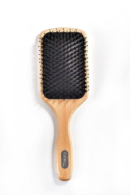 正品Theory负离子猪鬃榉木气垫梳礼盒套装
这个品牌大家都不陌生了吧！国内一线城市都有他专柜的身影！他家的东西不是一般的贵！
原价49欧 商品图5