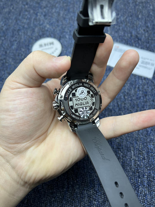 萧邦七星怒荐佳品 A7赛车计时系列 男士腕表 表径44mm 商品图6
