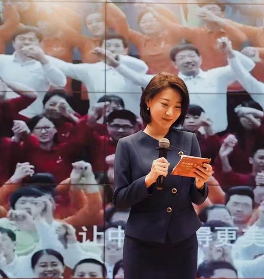 “ 克莱因蓝 ” 套裙 9303918 商品图3