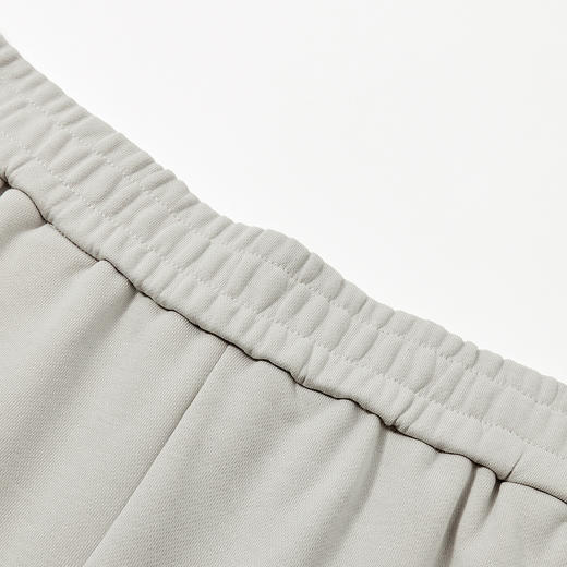 MC |MODE COMMUTER春季热卖通勤简约质感针织直筒短裤MCE122284B 商品图2