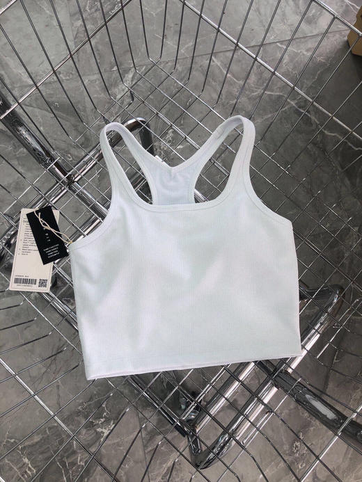 点此购买 luluemom健身美背运动跑步放震聚拢文胸 LL 309402 商品图3