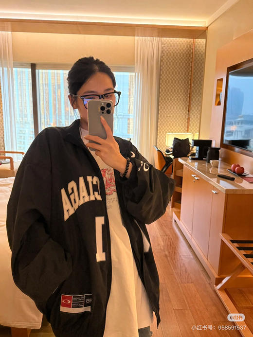 Balenciaga 10号足球运动夹克外套 商品图7