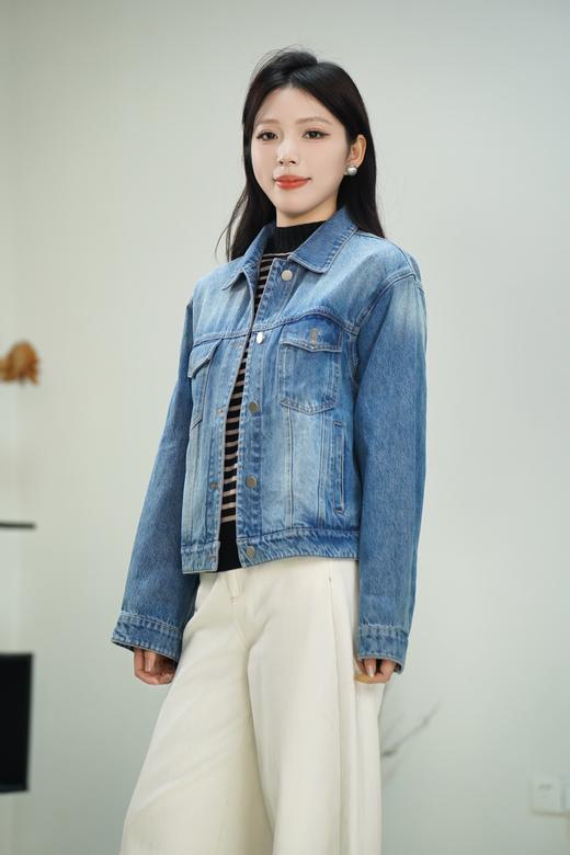 臣禾	渐变牛仔短外套 JZ251010175 商品图0