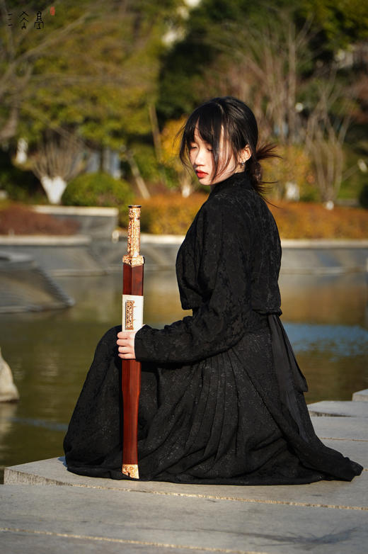 三希堂  绝影系列  夔龙纹吴王剑  未开刃 商品图10