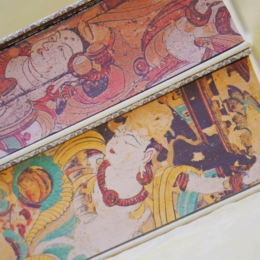 特装刷边本！！《敦煌学大辞典（第二版）16开，绒布面精装函套，作者:郝春文主编 ，上海辞书出版社，2024年12月一版一印，1951页，定价：1880，售价980元。 商品图5