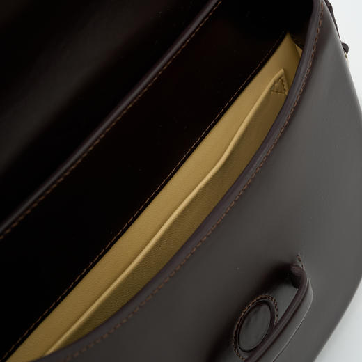 ROMI STUDIO“复古优雅”羊京绒拼头层牛皮单肩马鞍包 RW24LP30417【发货时效25天】 商品图4