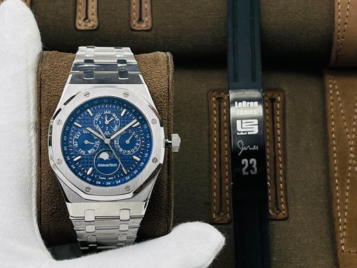 目前高版本！！！JF爱彼皇家橡树26574。功能：日期显示、星期显示、月份显示、年历显示、万年历、月相进口机克隆原装5134自动机械机芯, 商品图12