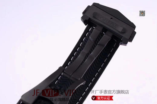 VS新品：深海-Deepsea King全黑陶瓷海洋宇宙600米，防划痕、不怕旧！天然橡胶包胶小牛皮表带，内层天然橡胶保证了佩戴的舒适耐用性，男士腕表，皮表带，自动机械机芯，透底。 商品图7