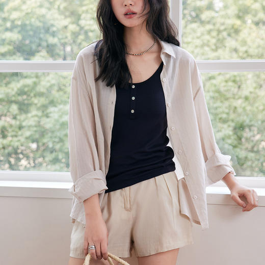 【2025春季新品】天丝亚麻老钱风开衫 舒适细腻透气宽松纽扣开衫 轻薄莱赛尔上衣女 商品图3