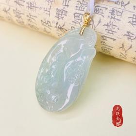18K镶嵌翡翠禅意吊坠