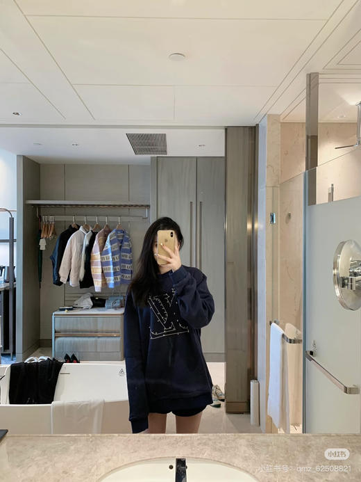 新品1V 经典连连看刺绣卫衣 商品图6