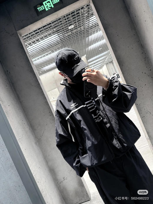 Balenciaga 立领徽标刺绣夹克外套 商品图8