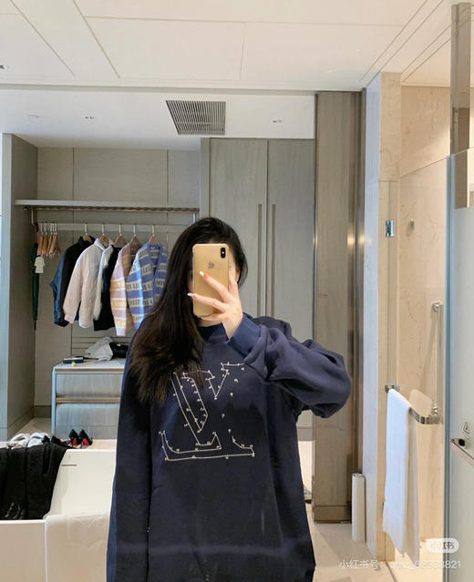 新品1V 经典连连看刺绣卫衣 商品图2