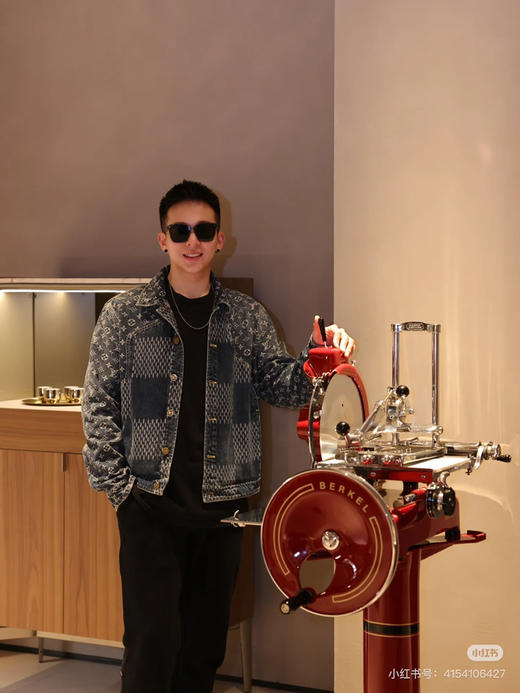 新品 1V✖️Nigo 经典款棋盘格牛仔夹克外套 商品图13