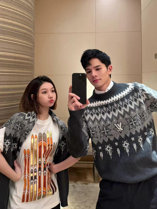 LOUIS VUITTON 金箔印花短袖 商品图3