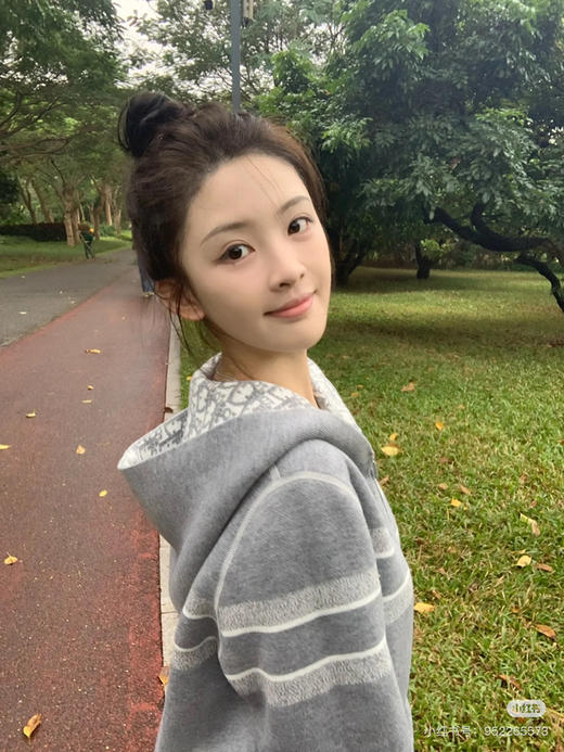 新品DR 经典双面穿羊绒提花外套 商品图1