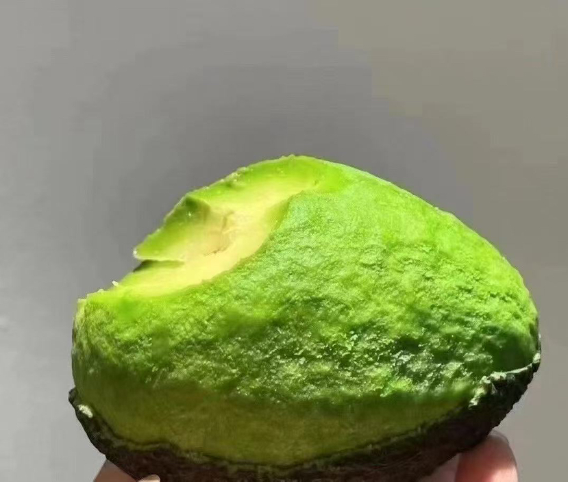 秘鲁即食牛油果！如果你吃的牛油果寡淡无味，还十分的腥气，那你得来尝尝秘鲁的哈斯牛油果🥑不仅是奶油般顺滑的口感，还有一股奶香味[色][色][色]吃就吃～5粒