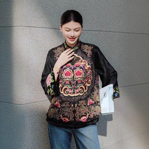 KDS-2632小众中国民族风重工刺绣马甲深圳南油女装2025春季新款立领马夹 商品图2