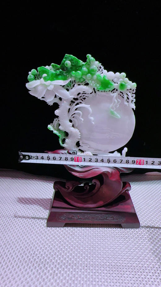 620860翡翠摆件【花好月圆】 商品图1