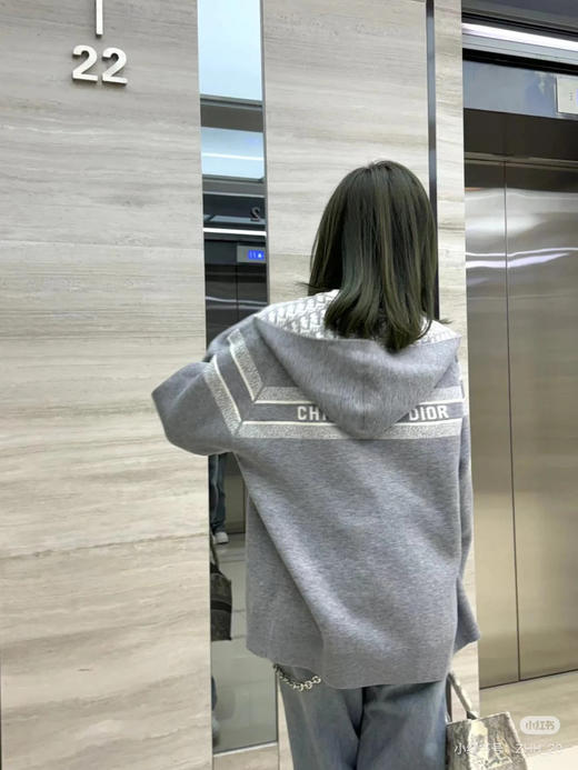 新品DR 经典双面穿羊绒提花外套 商品图8