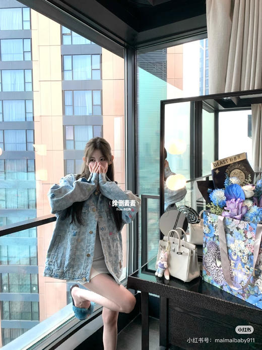 LOUIS VUITTON x Tyler 联名款绣花牛仔外套 商品图6