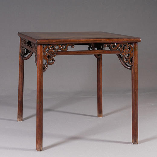 清 黄花梨镶瘿木透雕螭龙纹方桌 商品图2