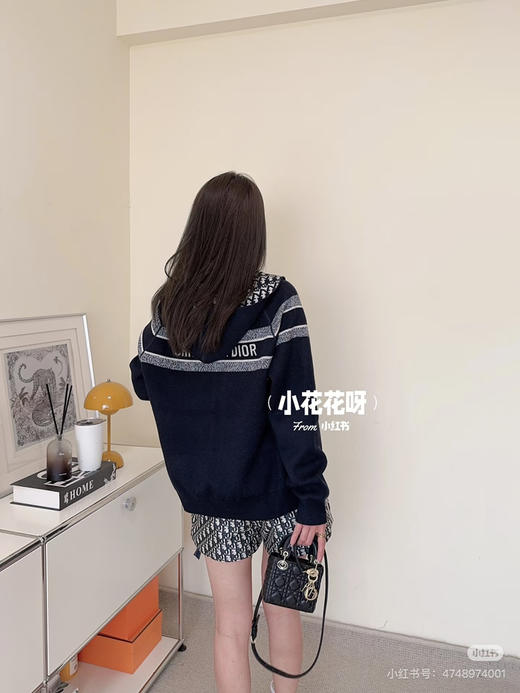 新品DR 经典双面穿羊绒提花外套 商品图10