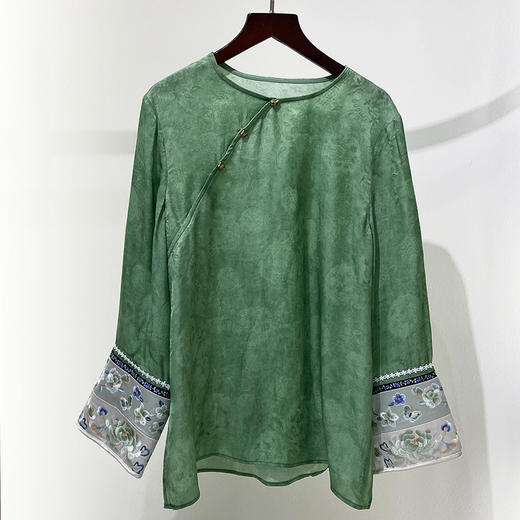 KDS-2614紫色新中式女士圆领小众气质衬衣复古提花超好看国风唐装上衣 商品图3