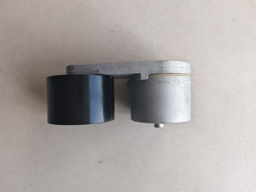 特别特潍柴P13天然气480马力风扇涨紧轮1008981191 配套皮带12PK1204 商品图2