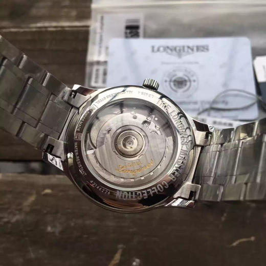 KZ目前为止 我见过TOP好的 太TM厉害了！！新KZ厂出品名匠 搭载瑞士ETA2892-A2机芯跟正品一致 表壳激光雕刻。机芯刻字深度 我就没见过这么完美的。尺寸🈶40毫米和38.5毫米 商品图9