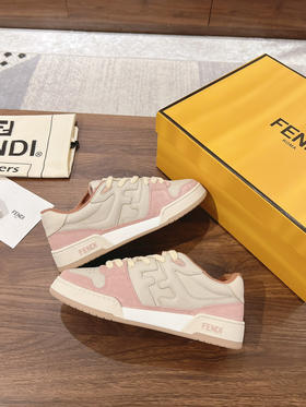 Fend*芬迪2022新春爆款系列