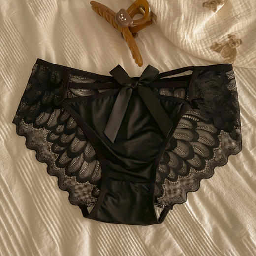 【5条更值❗️巨舒适的‘裸感’内裤】纯欲风性感镂空蕾丝，穿着0束缚，防夹臀身材包容度高，交叉绑带中腰纯棉女士三角裤QQ 商品图8