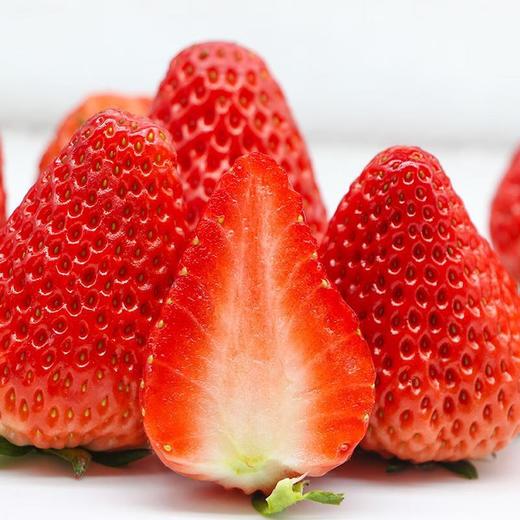 三拼草莓礼盒(搭配红颜/粉玉/白草莓) 约480g/盒 商品图3