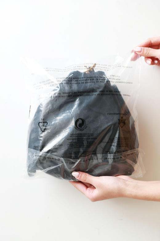 好看到治愈一切，女神丹宁包包。牛皮拼接黄铜拉链腋下包C021788 商品图14