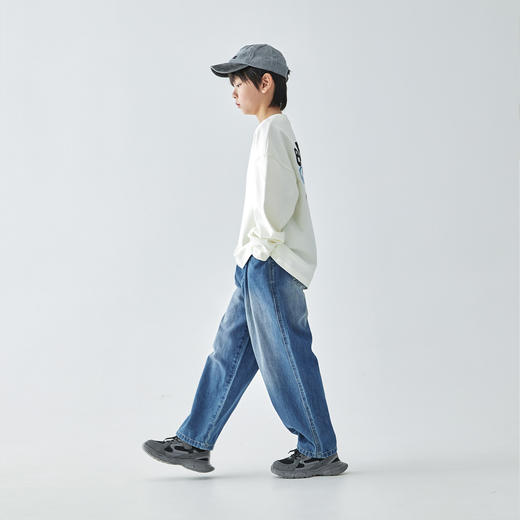 蓝汽水2025年春季宽松休闲牛仔裤男童松紧腰撞色做旧口袋印标长裤 商品图3