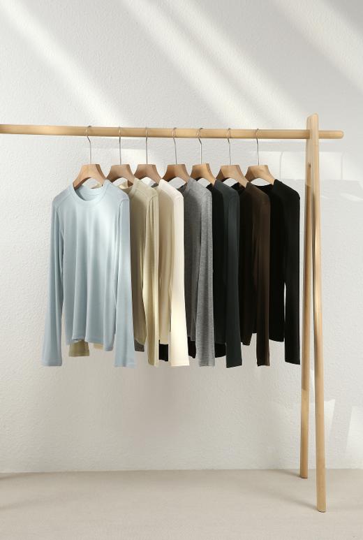 8色醋酸羊毛兰精天丝魔法T，全进口成分‼️  ✅美国伊士曼NAIA ™醋酸+澳大利亚羊毛+奥地利进口兰精天丝❗️  ✅后背缝线设计，显瘦 ✅3D立体剪裁 进口大王线加持，奢华工艺 商品图0