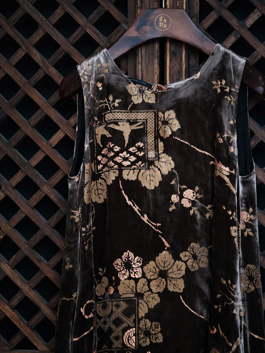 盛唐牡丹| 金棕色丝绒烫金长裙 商品图1