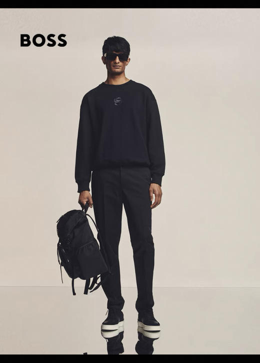 H.B 纯棉丝光毛圈 宽松版 刺绣圆领卫衣 WY894 商品图0