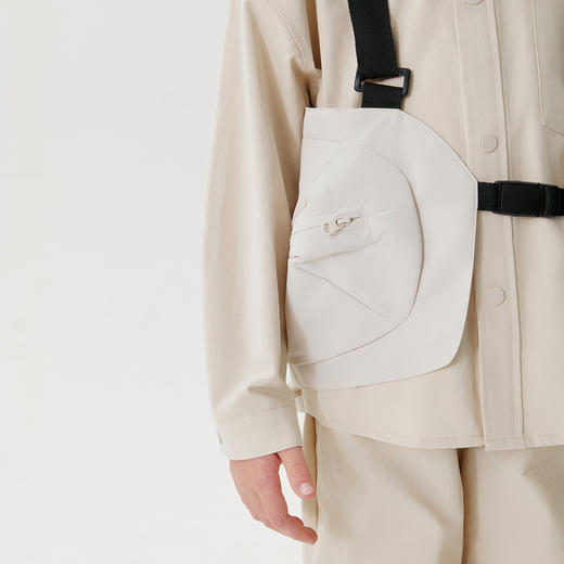 【三防】马克珍妮男女童城市户外机能马甲2025年春夏新款250088 商品图3