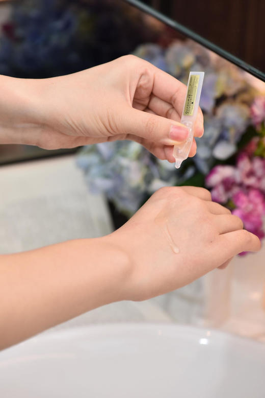 夸迪莹采肽发光次抛精华30支/盒 商品图4