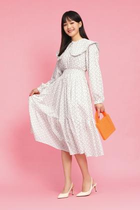 L.Fleuri 娃娃领黑白碎花收腰连衣裙 11756