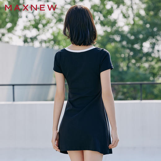 【裙装】褶皱收腰连衣裙 1P2225304 商品图3