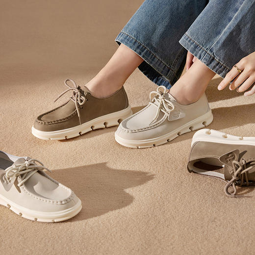 千百度厚底袋鼠鞋女款增高牛津鞋休闲真皮深口乐福鞋A25166812 商品图1