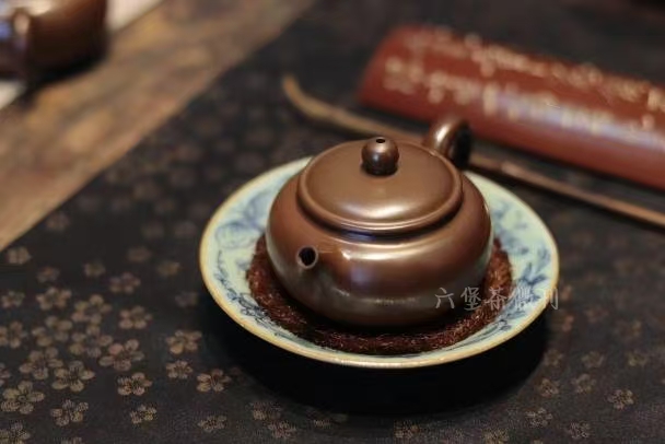 原矿坭兴陶 小品壶 西施 仿古（100~120cc）