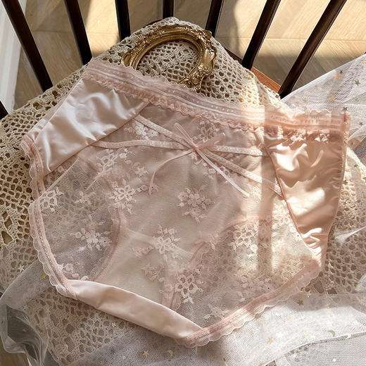 【约会战袍❗️4条装缎面蕾丝内裤】高端丝滑柔柔软软，透气舒适抗jun纯棉裆，女士包臀女士中腰三角裤QQ 商品图7