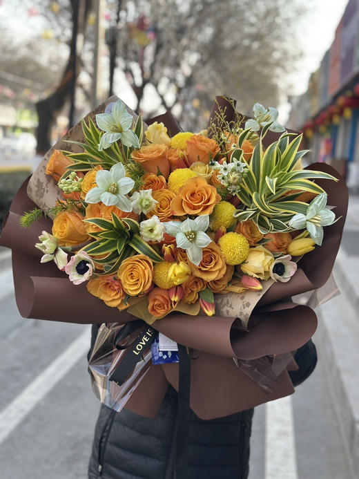 手打超大橙黄色系大花束 商品图1