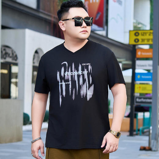 【纯棉】【DYG】大依优型大码男装纯棉V领T恤夏季新款美式高街字母印花t恤男士薄款宽松V领短袖t恤男 商品图0
