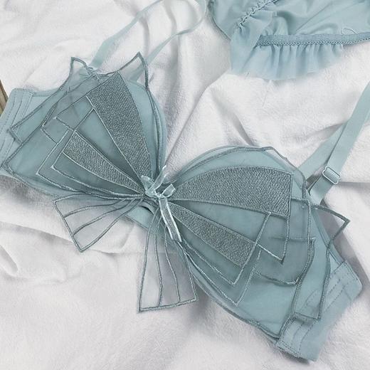 【一件二穿！蝴蝶结蕾丝聚拢内衣】一秒聚拢不空杯，加厚上托无肩带,弹性舒适不勒身，防滑内衣女无钢圈文胸罩套装QQ 商品图6