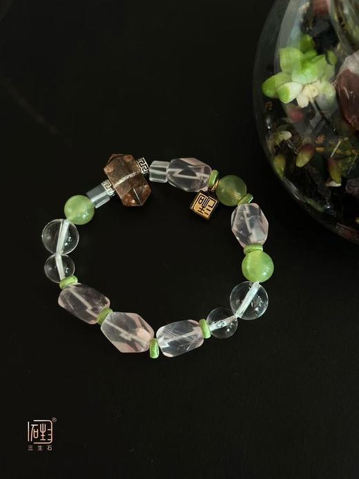 吾行·粉水晶岫岩玉发晶能量手链 商品图5
