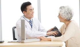  清晨出现这个症状，小心动脉易硬化！减缓血管老化谨记此穴 